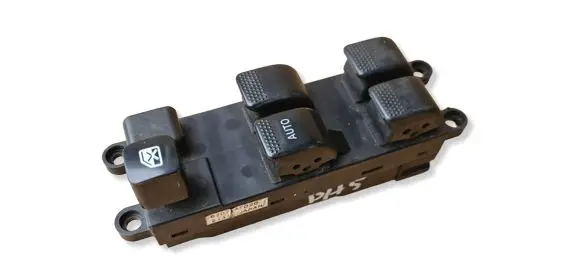 Subaru Legacy Electric window control switch 83071AE020