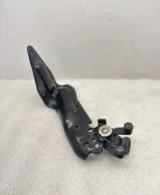 Chrysler Grand Voyager V Sliding door lower roller guide/hinge 920AB 8E262V