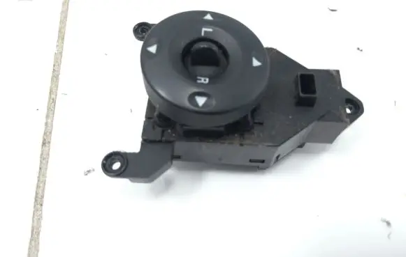 Hyundai Santa Fe Wing mirror switch 371480