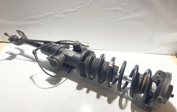 BMW 6 F12 F13 Front shock absorber with coil spring 6863126 10541310