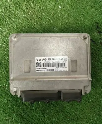 Skoda Roomster (5J) Engine control unit/module 03E906023AE