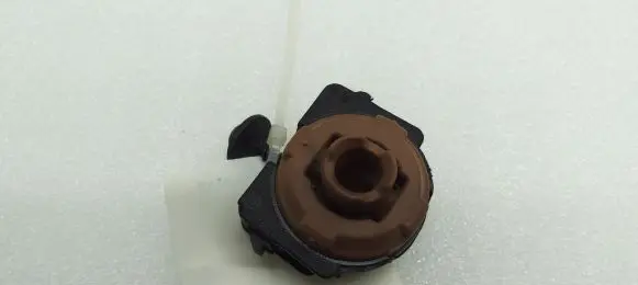 Citroen C4 III e-C4 Radiator mount bracket 9826870480