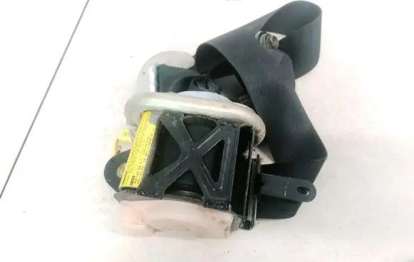Toyota Avensis T250 Front seatbelt 7321005050 73210-05050