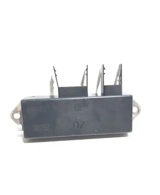 Opel Omega B2 Antenna control unit 90563190 0808018