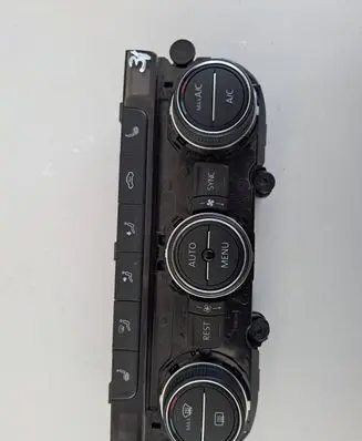 Volkswagen Golf VII Climate control unit 5G0907044DP 5HB01367212