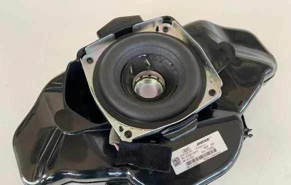 Audi A8 S8 D4 4H Front door speaker 4H0035297