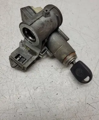 Volkswagen Sharan Ignition lock PO12106