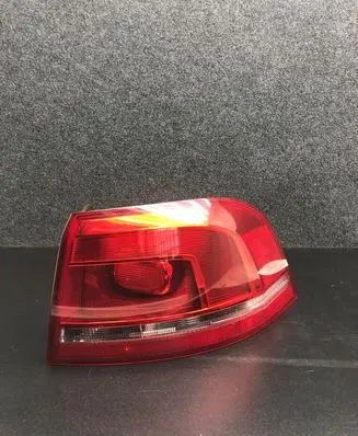 Volkswagen PASSAT B7 Rear/tail lights 3AF945096C 605002