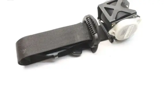 BMW X5 E70 Front seatbelt