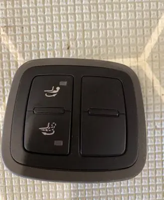 Tailgate opening switch