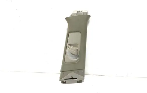 (B) pillar trim (top)