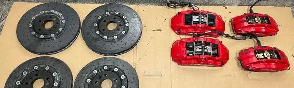 Audi R8 4S Brake discs and calipers set 4S0615301D 4S0615302D 4S0615601C