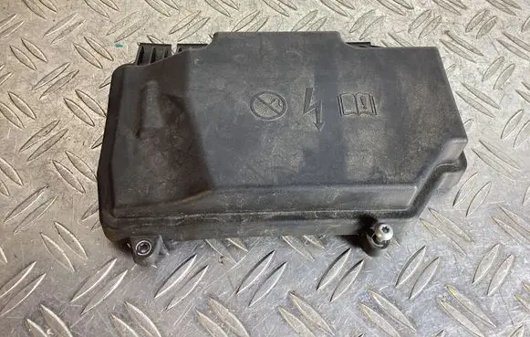 Mercedes-Benz GLC X253 C253 Fuse box cover A2055402428