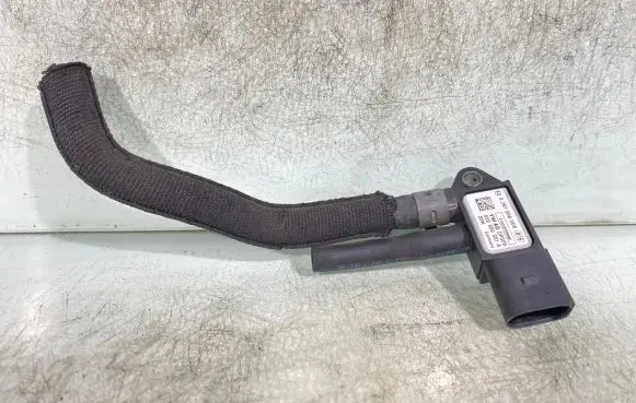 Audi A4 S4 B8 8K Air pressure sensor 0281006006 059906051a