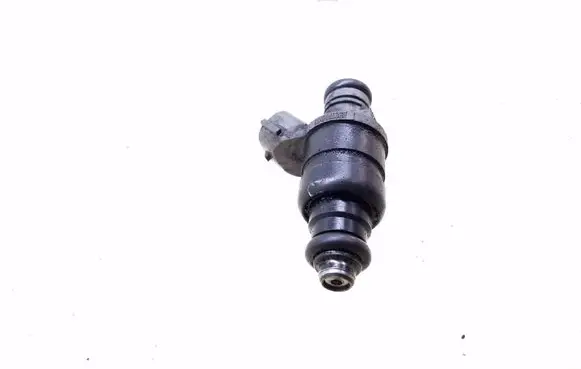 Audi A3 S3 A3 Sportback 8P Fuel injector 06A906031BT
