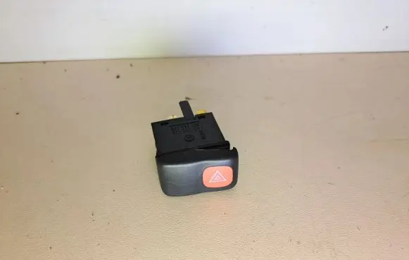 Volkswagen Caddy Hazard light switch 6N1953235 6N2953235