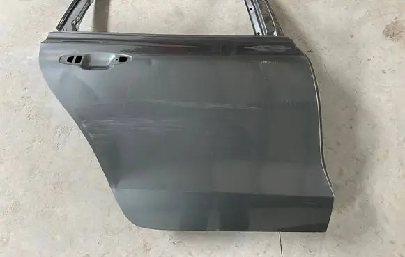 Volvo V60 Rear door