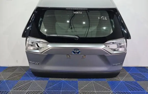 Toyota RAV 4 (XA50) Tailgate/trunk/boot lid 6700542650 PAINTCODE1D6