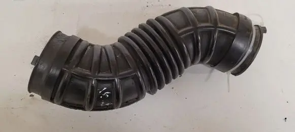 Opel Antara Air intake hose/pipe 96628960