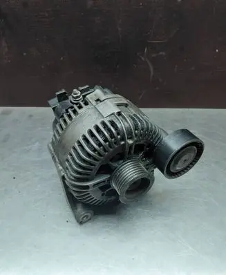 BMW 5 E60 E61 Generator/alternator 7524972