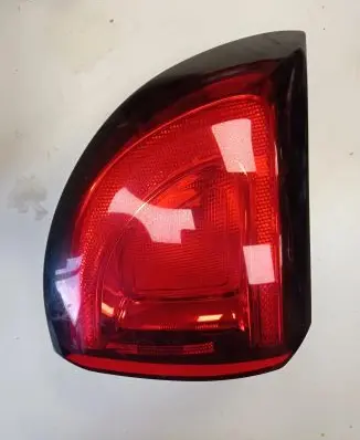 Chrysler Pacifica Rear/tail lights P68229027AA F00HTC408500