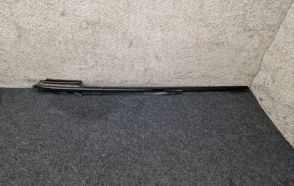 BMW 4 F32 F33 Rear side glass trim 2697160 21932710 X896303332