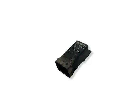 Fiat Ducato Glow plug pre-heat relay 0281003039