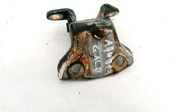 SsangYong Musso Rear door lower hinge
