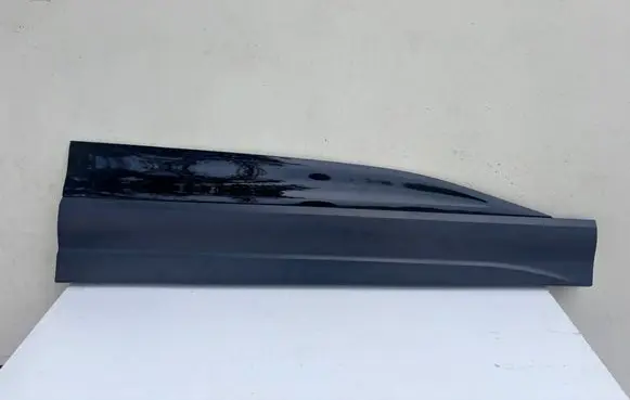 Audi Q6 e-tron Front door trim (molding) 85H853960A