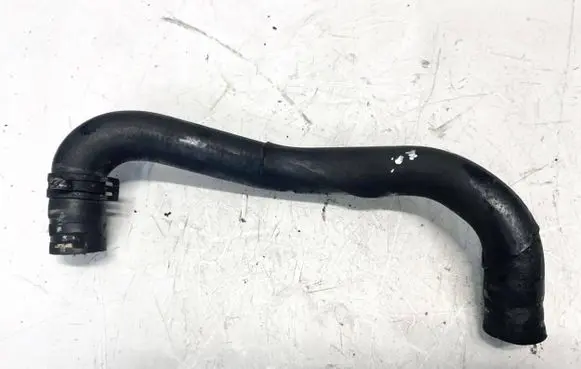 Volkswagen Touareg I Engine coolant pipe/hose