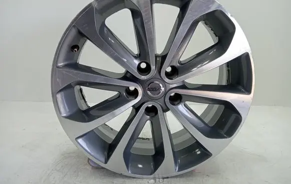 Nissan Qashqai R18 alloy rim 80863B