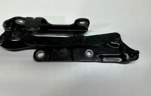Chevrolet Camaro Tailgate/trunk/boot hinge 84035787 5324