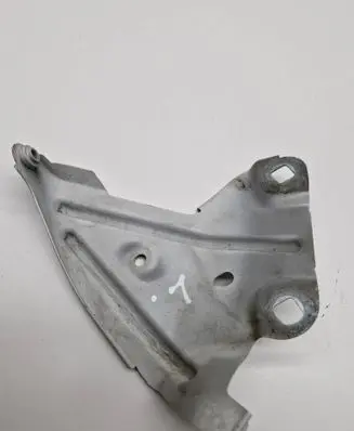 BMW X1 F48 F49 Fender mounting bracket 731515 73151504