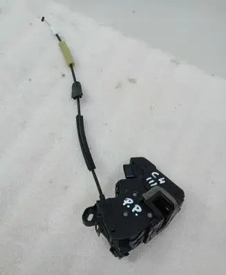 Citroen C4 III e-C4 Front door lock 9832797780