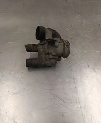 Mitsubishi Outlander Thermostat housing