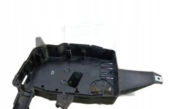 Ford Kuga II Air filter box cover 