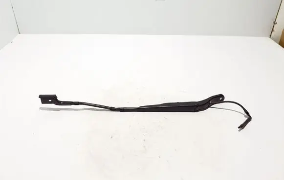 Front wiper blade arm