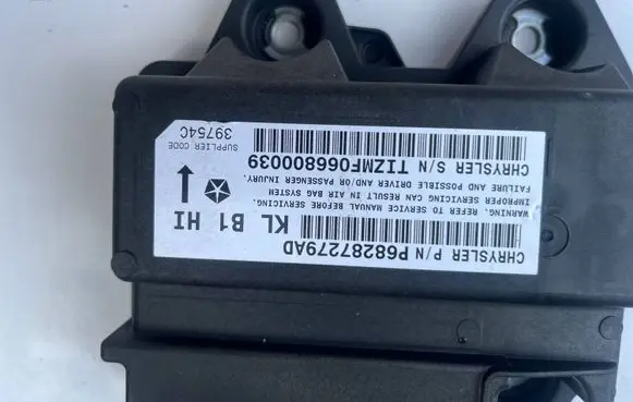 Jeep Cherokee Airbag control unit/module P68287279AD TTZMF066800039