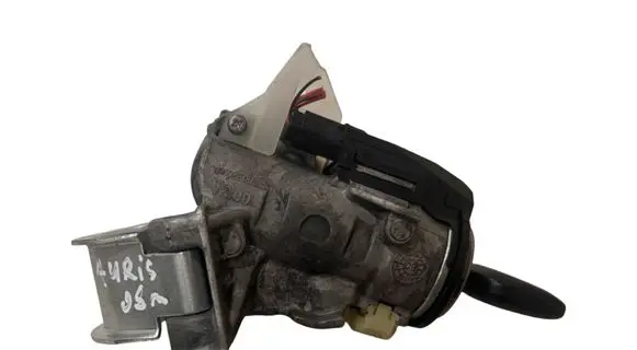 Toyota Auris 150 Ignition lock N0502638
