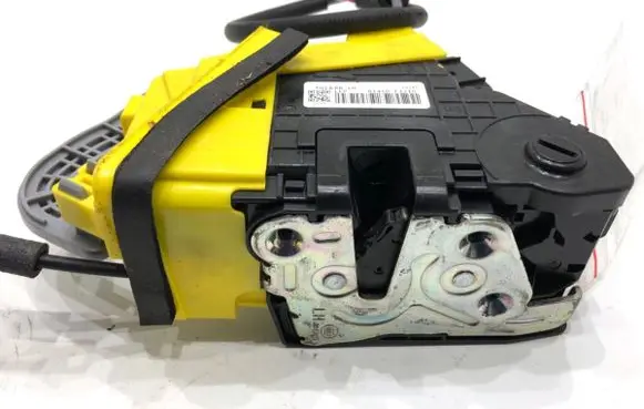 KIA Sportage Rear door lock 81410F1210
