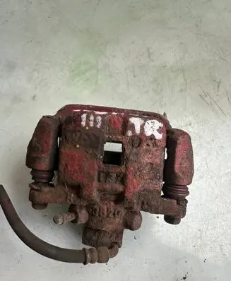 Subaru Legacy Rear brake caliper 4644