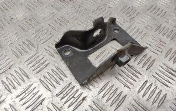 Toyota Aygo AB40 Engine mounting bracket