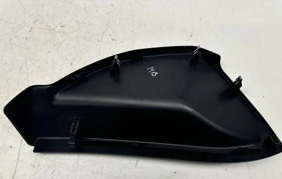 Mercedes-Benz E W212 Dashboard side end trim A2126800507