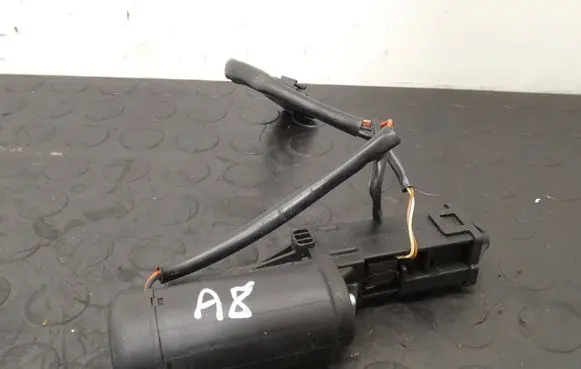 Audi A8 S8 D3 4E Tailgate/trunk/boot lock/catch/latch 4E0827383D