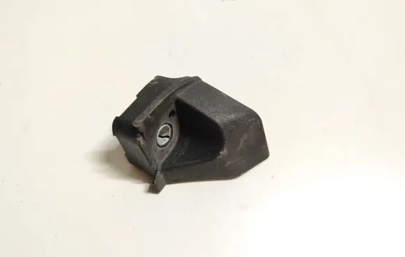 Audi A4 S4 B9 Fender mounting bracket 8W0821231A