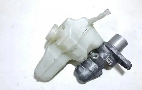 Volkswagen PASSAT CC Master brake cylinder 3c2611301 0335088695104h588