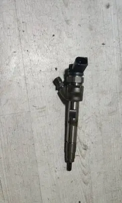 BMW X3 F25 Fuel injector 8514148