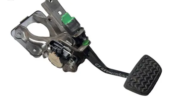 Lexus GS 300 350 430 450H Brake pedal 4712150020 8951030040