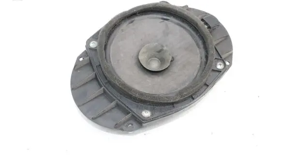Mitsubishi Pajero Rear door speaker MR301667