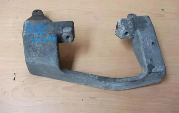Mercedes-Benz Vito Viano W638 Other engine bay part